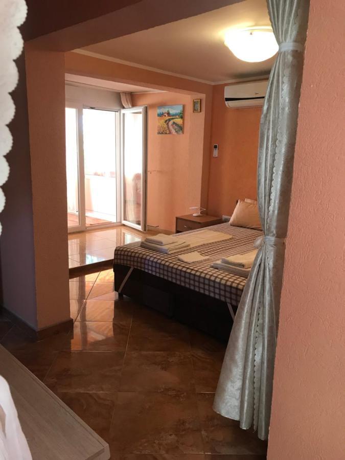 אוטייהא Holiday Home Orange מראה חיצוני תמונה