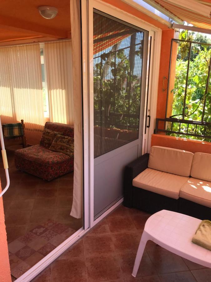 אוטייהא Holiday Home Orange מראה חיצוני תמונה
