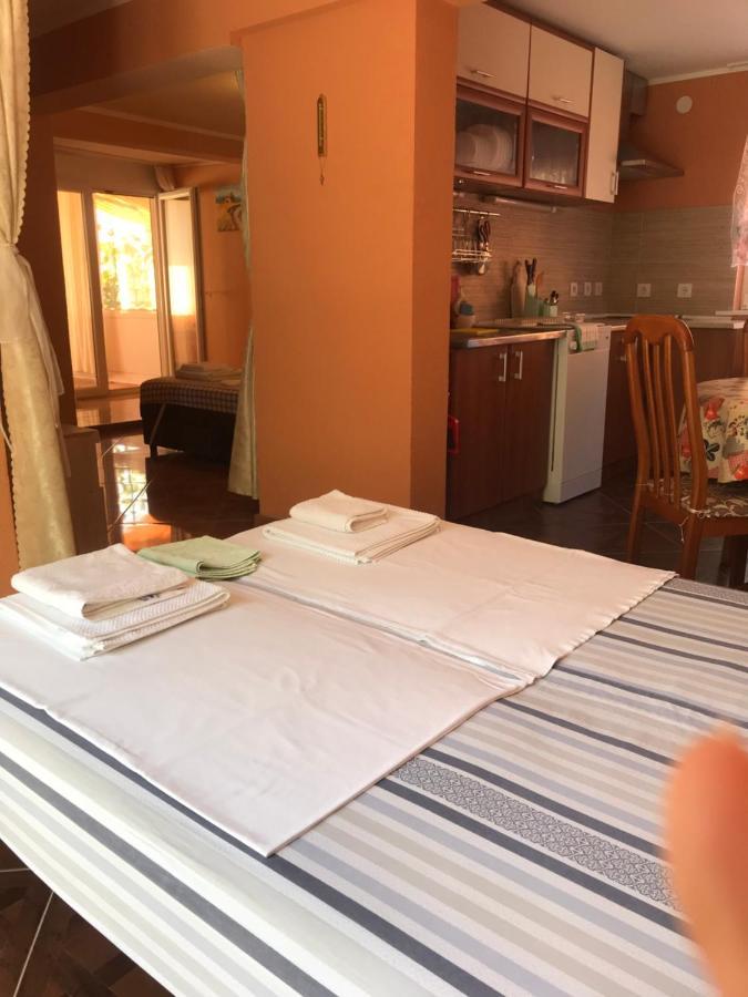 אוטייהא Holiday Home Orange מראה חיצוני תמונה