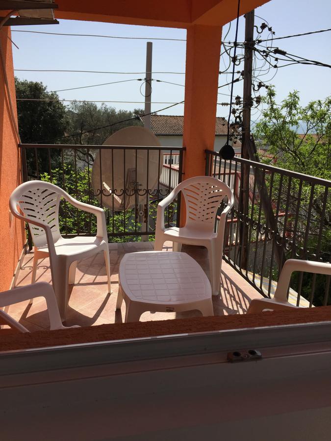 אוטייהא Holiday Home Orange מראה חיצוני תמונה