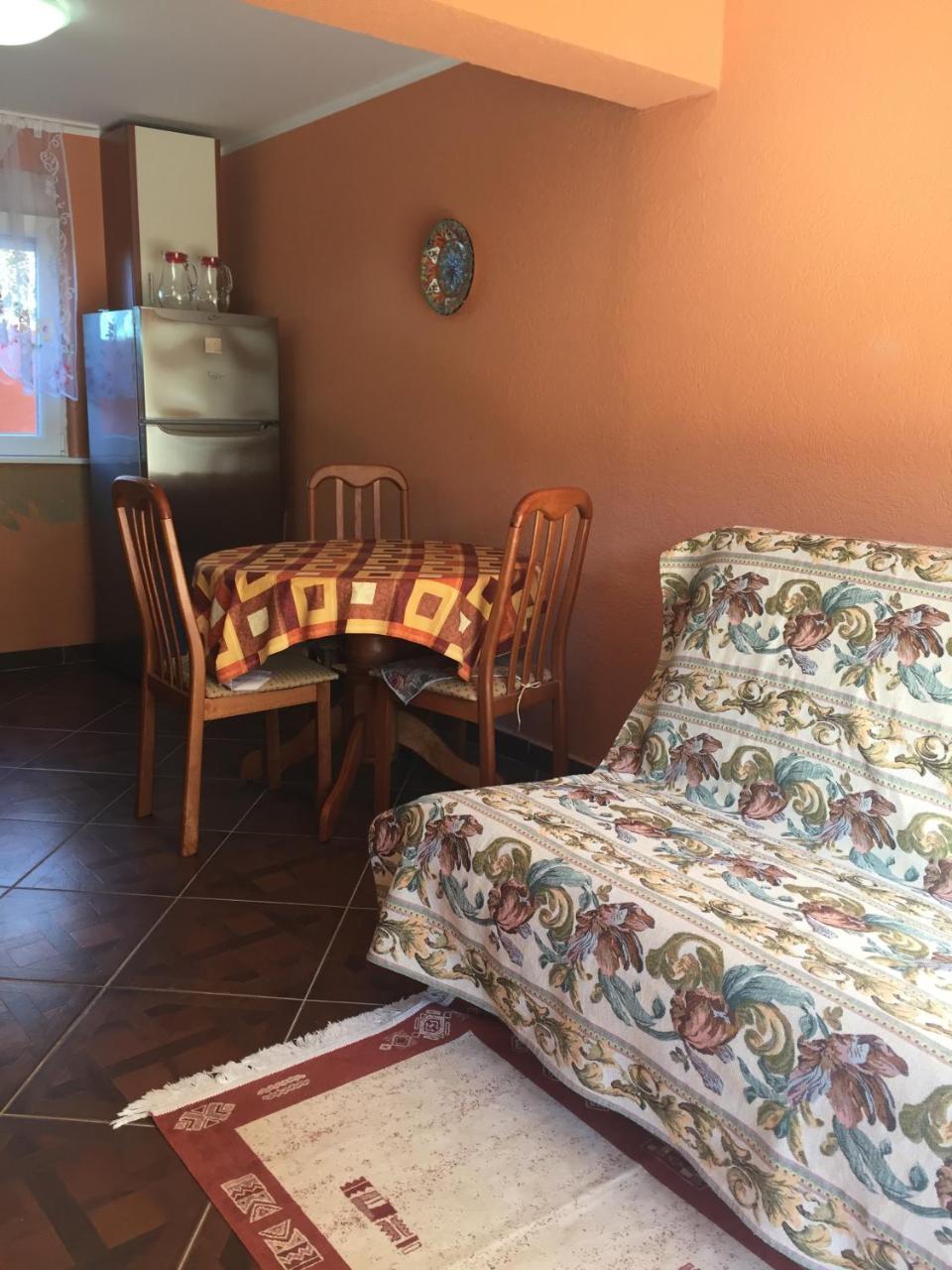 אוטייהא Holiday Home Orange מראה חיצוני תמונה