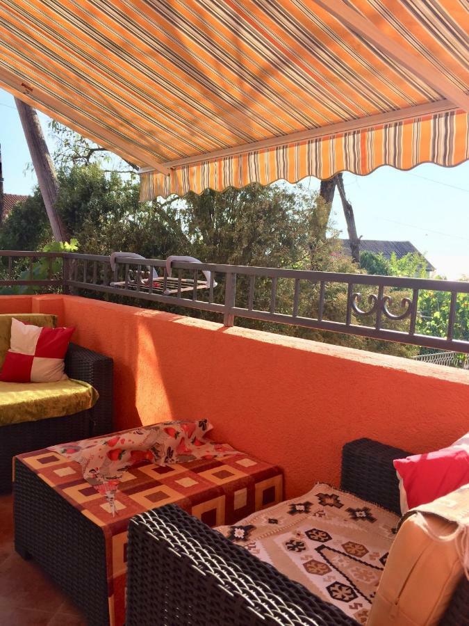 אוטייהא Holiday Home Orange מראה חיצוני תמונה